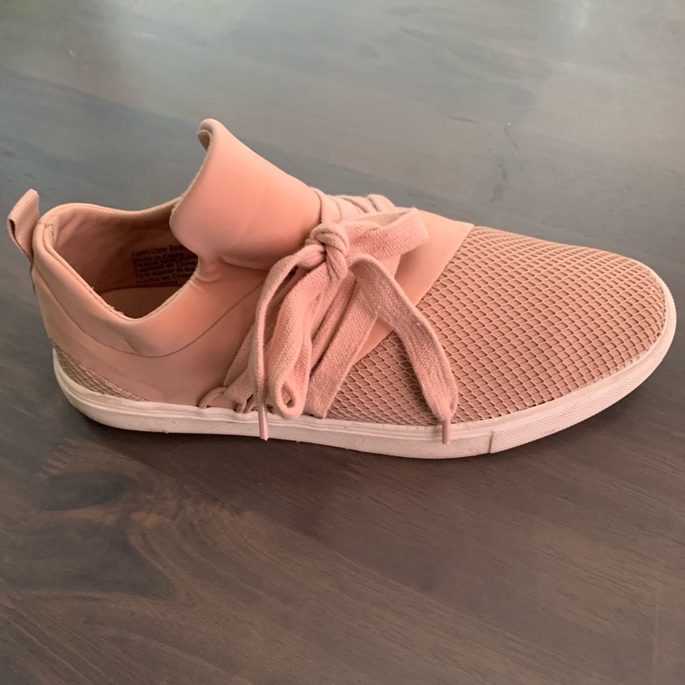 Mauve/Pink shoes đ - Picture 2 of 6